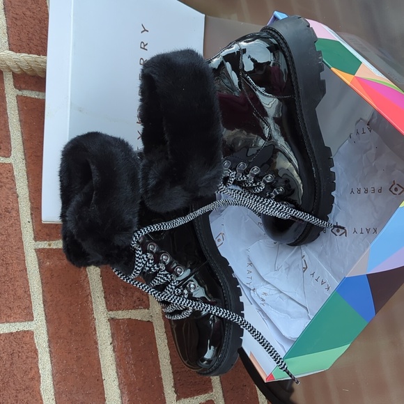 Katy Perry Combat boots - Picture 2 of 9